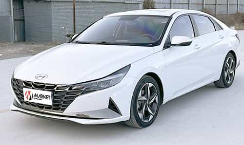 Hyundai Elantra, 2023